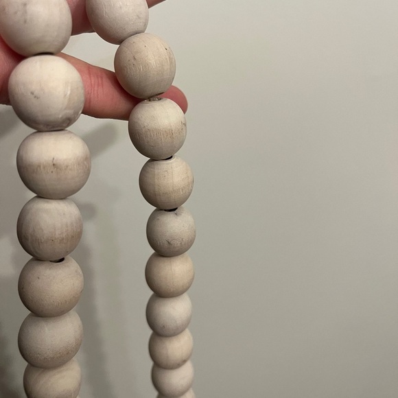 Farmhouse Wooden Bead Garland with Tassel - Picture 2 of 5